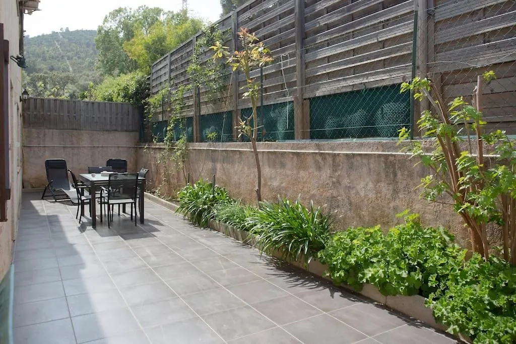 Appartement En Rez De Jardin Et Terrasse Ds Villa Hyères